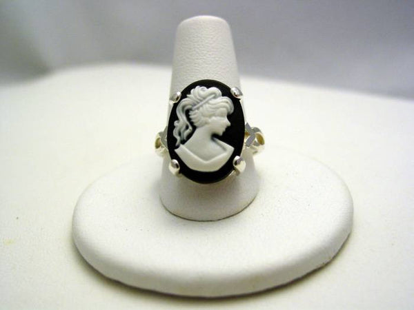 Sterling Silver Cameo Ring Black & White Cameo Victorian Lady