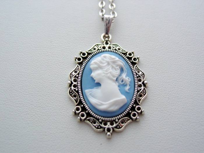 Victorian Lady Portrait Cameo Necklace, Lady Victorian Cameo
