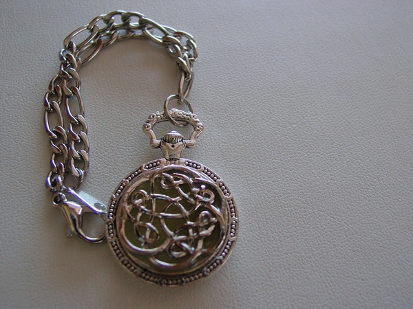 Celtic Riddle Knot Necklace Glow In The Dark Charm Bracelet