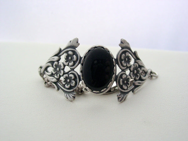 Art Nouveau Black Onyx Floral Bracelet Gemstone