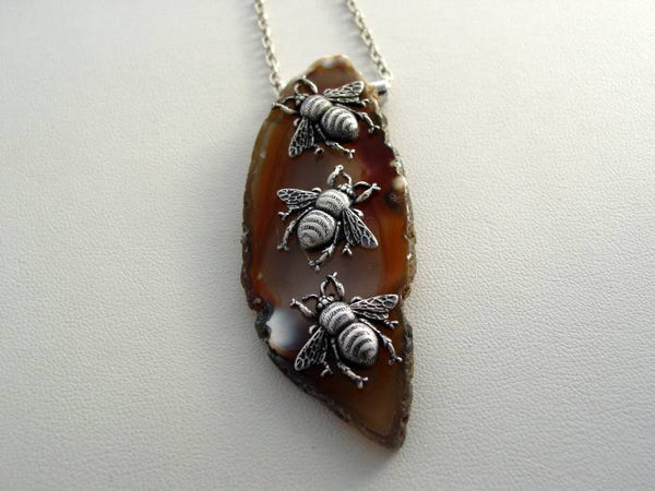 Queen Bee Geode Necklace, Entomology Nature Necklace, Agate Natural Polished Geode Pendant