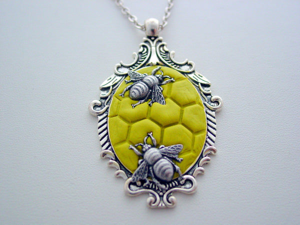 Victorian Queen Bee Necklace Honeycomb Jewelry Killer Entomology Nature Necklace