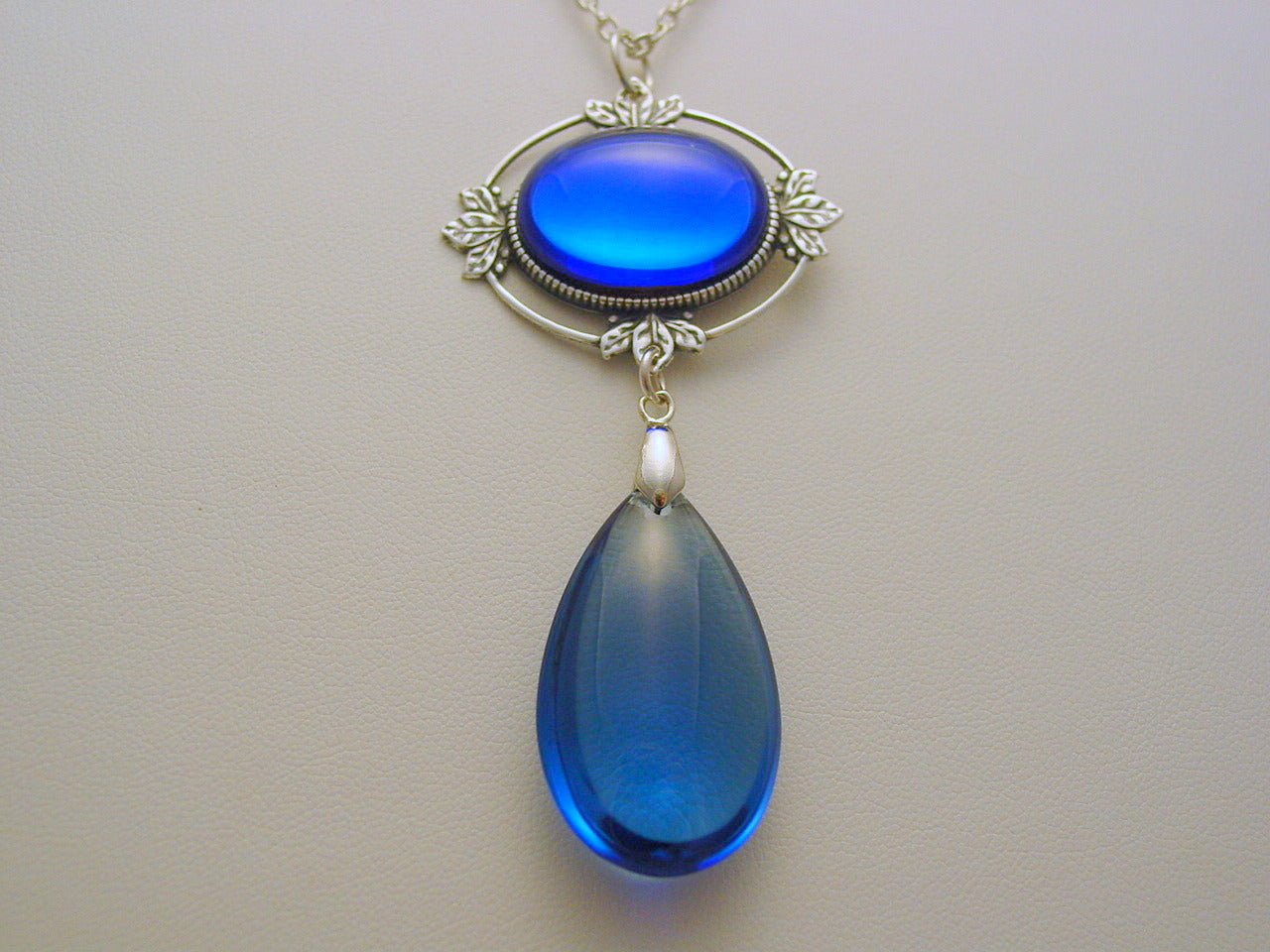 Witches Of East End Silver Oxidized Finish Wendy's Blue Pre-Cursed Necklace Witches of East End